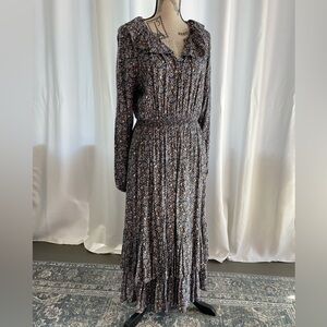 Universal Thread Multicolor Floral Long Sleeve Dress